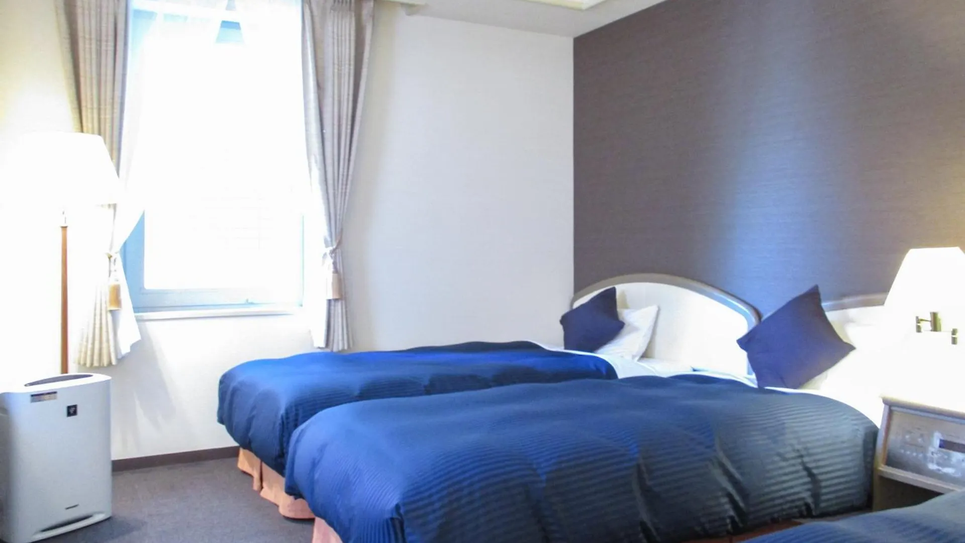 Hotel Livemax Sapporo Nakajima Park Grande 2*,  Japonya