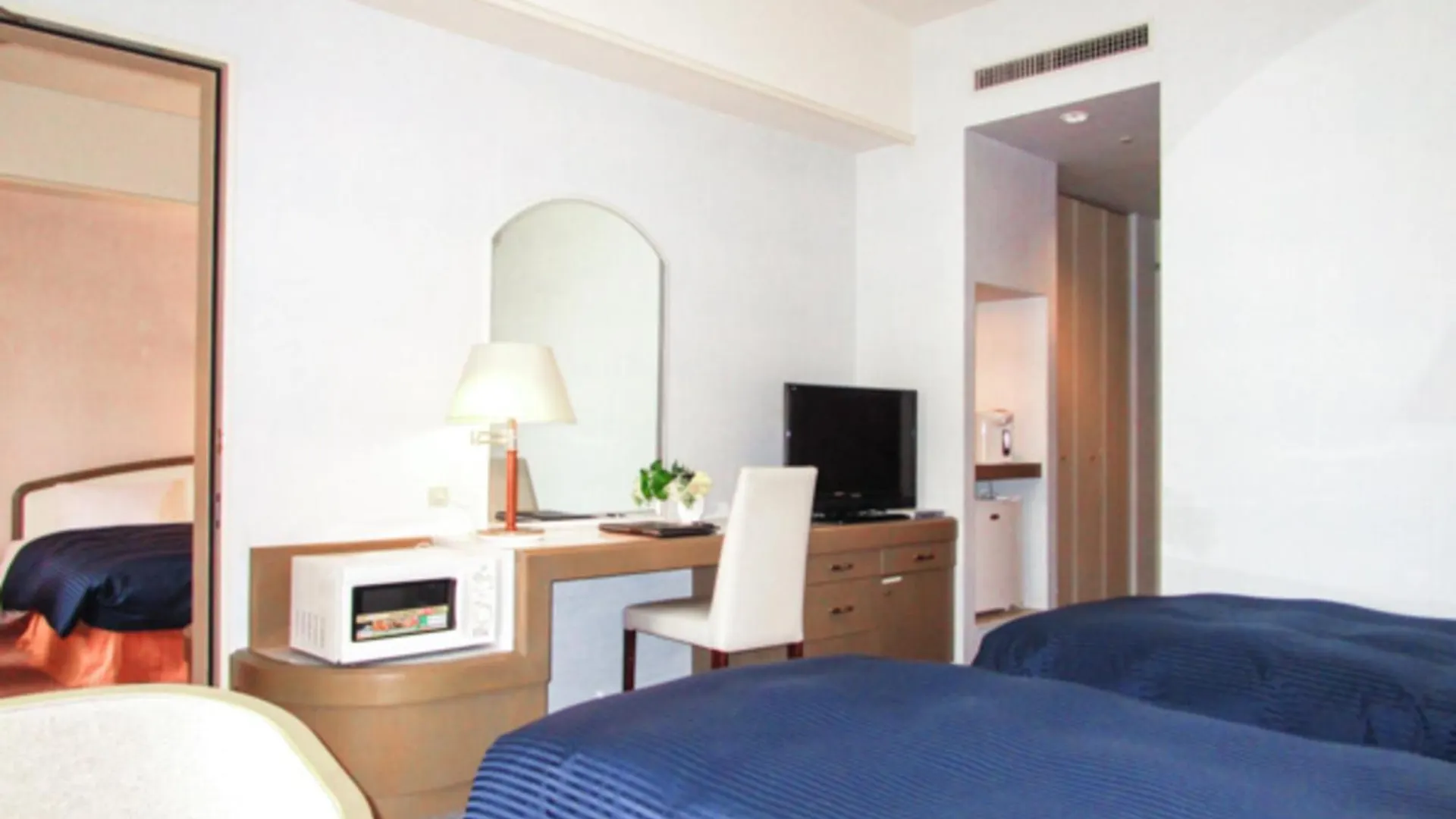HOTEL LiVEMAX BUDGET SAPPORO