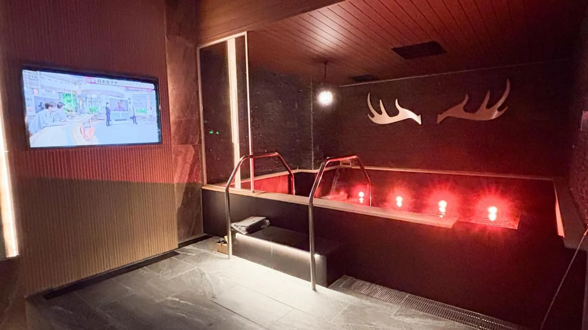 HOTEL LiVEMAX BUDGET SAPPORO 2*,
