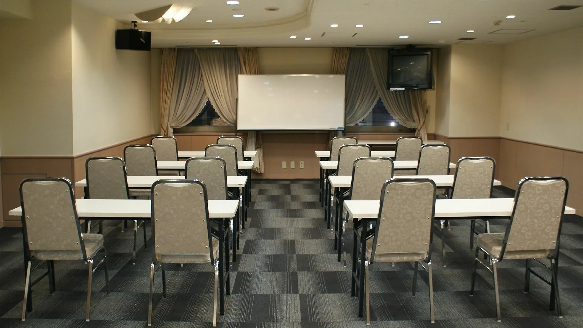 HOTEL LiVEMAX BUDGET SAPPORO